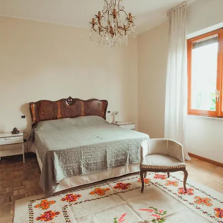 La Casa Nel Parco شقة